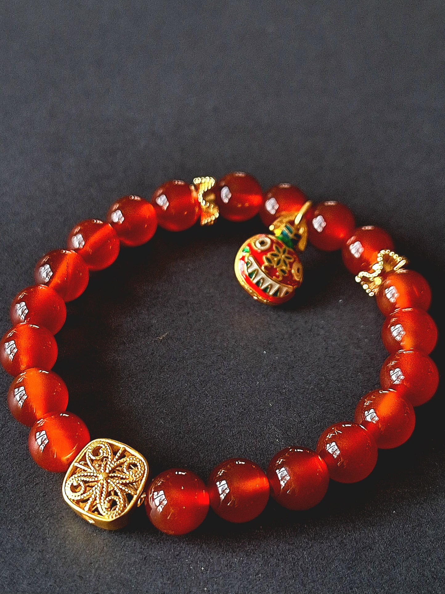 Scarlet of Wealth Bracelet